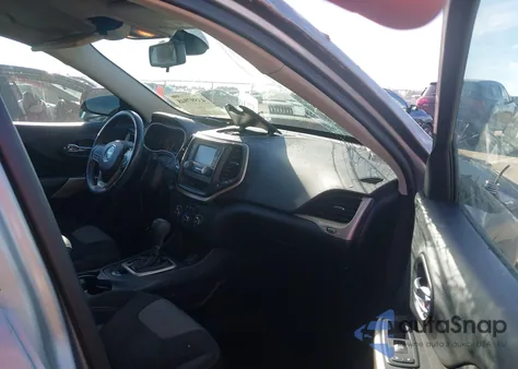 2017 Jeep Cherokee Altitude Fwd z USA, uszkodzony, nr VIN 1C4PJLAB9HW652864